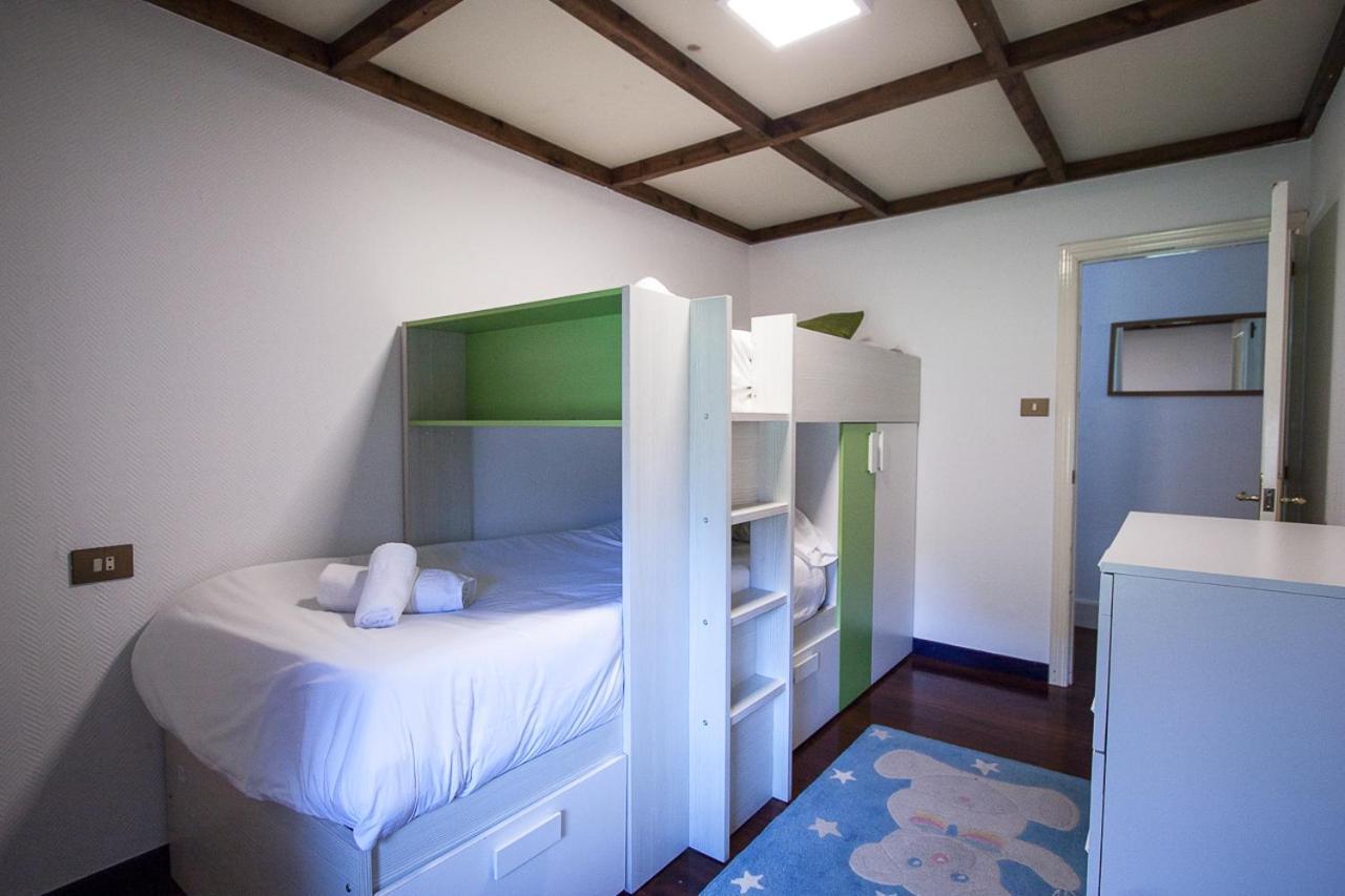リャネス Santa Barbora, Casa A 3 Km De La Playaヴィラ エクステリア 写真
