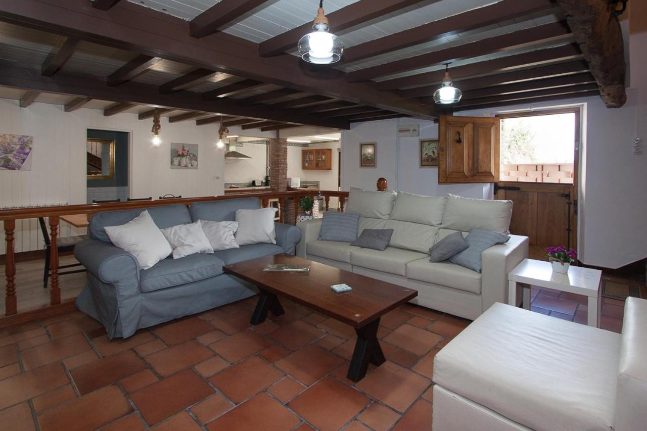 リャネス Santa Barbora, Casa A 3 Km De La Playaヴィラ エクステリア 写真