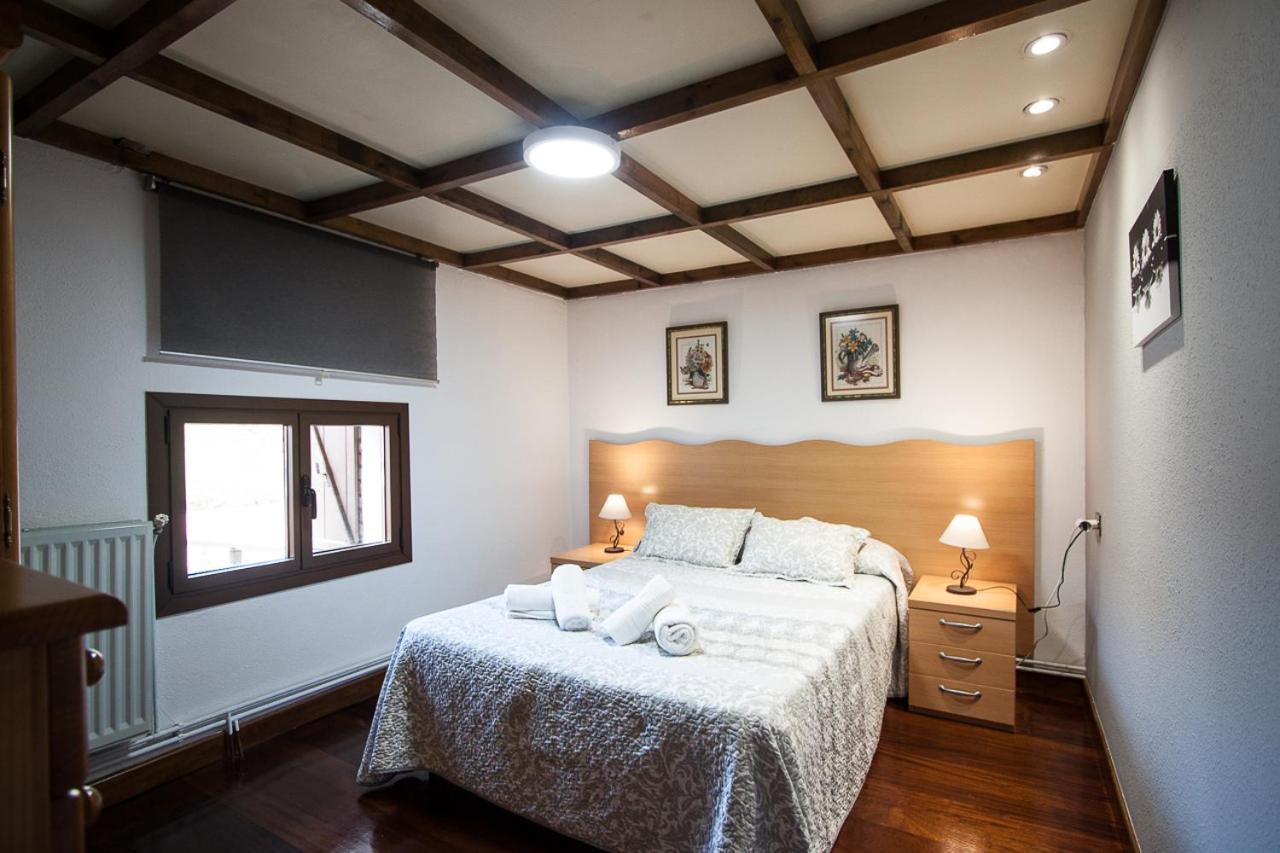 リャネス Santa Barbora, Casa A 3 Km De La Playaヴィラ エクステリア 写真